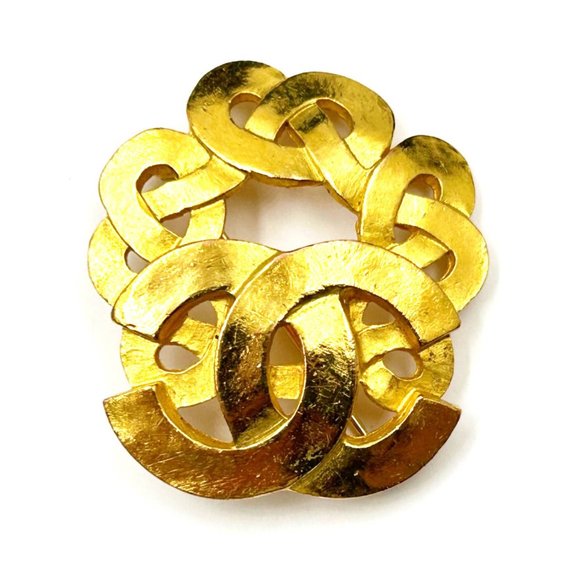 Chanel Vintage Gold Plated CC Twisted Small Brooch - Picture 1 of 3